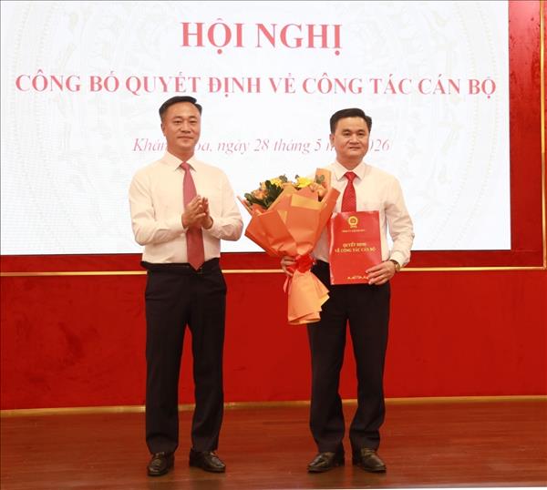 Khánh Hòa : Điều động cán bộ để nâng cao khả năng quản lý từ tỉnh tới cơ sở
