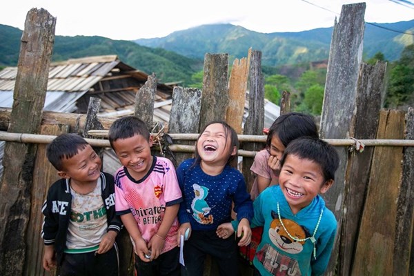 Tranquil Beauty of HMong Ethnic Village in Son La