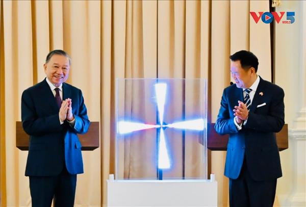 ベトナムとタイ 国交樹立50周年記念ロゴを発表