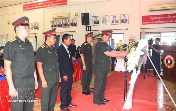 Rapatriement des restes de soldats volontaires et dexperts vietnamiens tombés au Laos