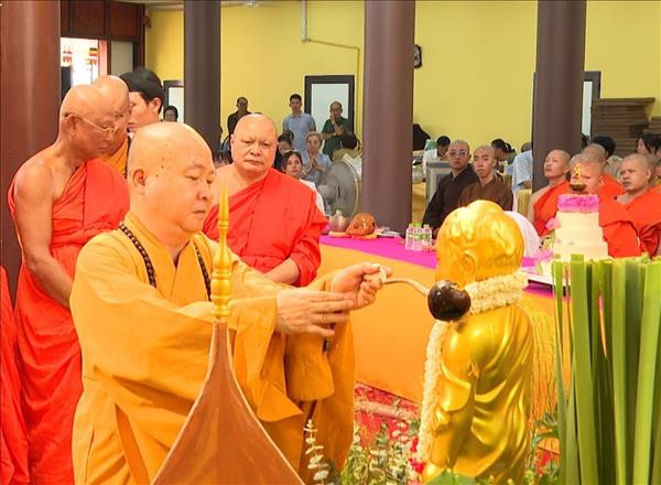 Phật giáo góp phần tăng cường quan hệ đặc biệt Việt Nam – Lào