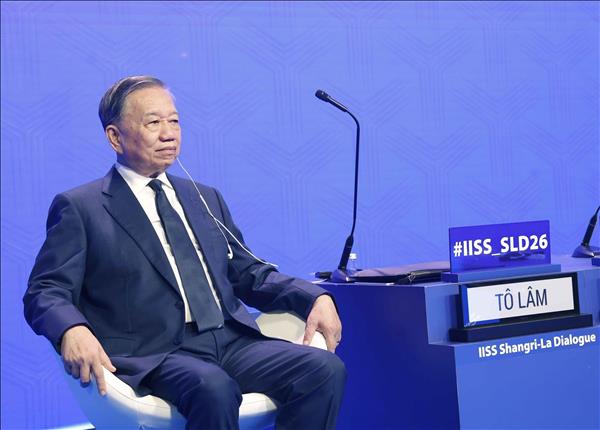 トー・ラム書記長・国家主席：「ベトナムは活力ある発展と効率的な国家運営を推進」