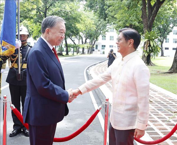 Lễ đón Tổng Bí thư, Chủ tịch nước Tô Lâm và Phu nhân thăm cấp Nhà nước tới Philippines