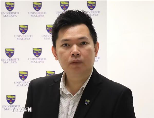 ຫວຽດ​ນາມ ປະ​ກອບ​ສ່ວນ​ເຂົ້າ​ໃນ​ສັນ​ຕິ​ພາບ, ສະ​ຖຽນ​ລະ​ພາບ ແລະ ການ​ພັດ​ທະ​ນາ​ຂອງ ອາ​ຊຽນ