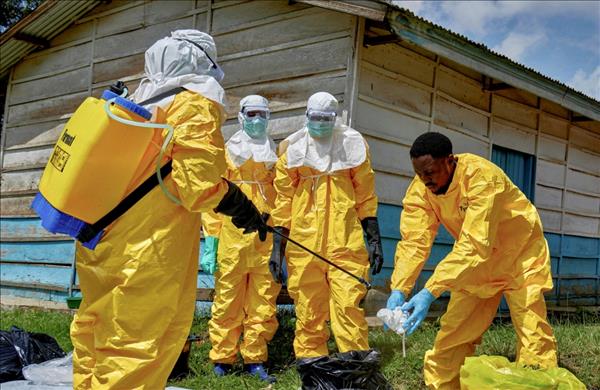 ໂລກ​ລະ​ບາດ Ebola: ​ສະ​ຫະພັນ ​ຕ້ານ​ໂລກ​ລະ​ບາດ ໜູນ​ຊ່ວຍ​ເງິນ 60 ລ້ານ USD ເພື່ອ​ພັດ​ທະ​ນາ ວັກ​ຊິນ
