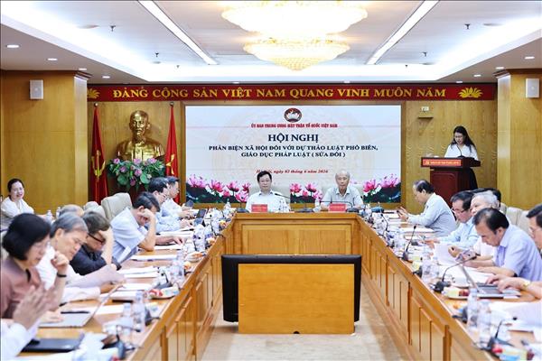 Làm rõ vai trò của MTTQ, các tổ chức thành viên trong phổ biến, giáo dục pháp luật