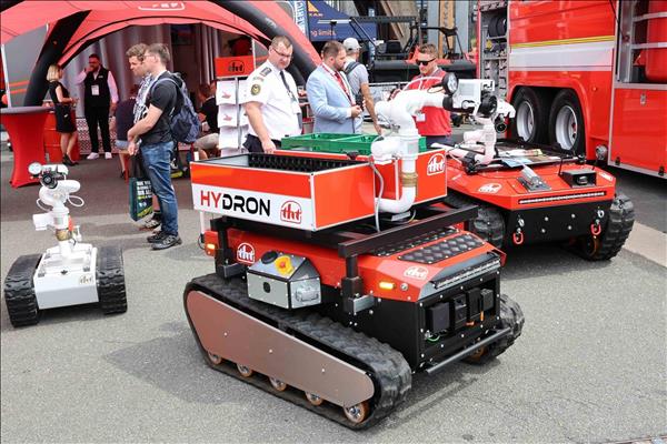 Vietnamese firm showcases technological capabilities at worlds leading firefighting, rescue exhibition