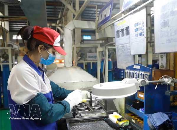 Economía vietnamita acelera su recuperación y apunta al crecimiento de dos dígitos