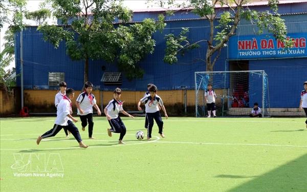 Vietnam targets annual health screening for all students by 2030