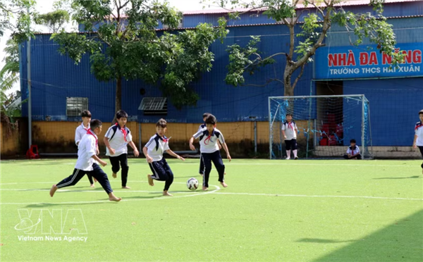 Le Vietnam vise un dépistage annuel de la santé pour tous les élèves dici 2030