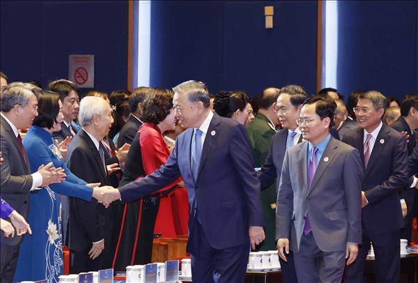 Khai mạc trọng thể Đại hội Công đoàn Việt Nam lần thứ XIV nhiệm kỳ 2026 -2031