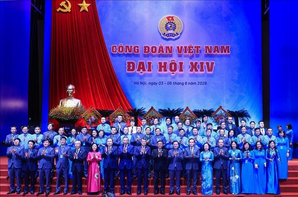 Tổng Bí thư, Chủ tịch nước Tô Lâm: Đất nước đang cần một giai cấp công nhân hiện đại, bản lĩnh, sáng tạo hơn