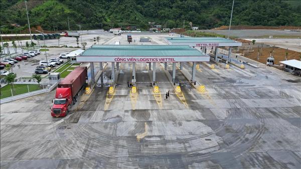 La logistique moderne ouvre de nouvelles perspectives pour léconomie frontalière de Lang Son