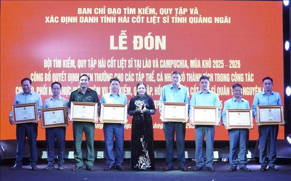 Lễ đón Đội K53 hoàn thành công tác tìm kiếm, quy tập hài cốt liệt sĩ tại Lào và Campuchia