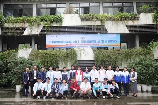 Việt Nam xếp thứ 7/45 quốc gia, vùng lãnh thổ tại Olympic Toán học châu Á - Thái Bình Dương (APMO)