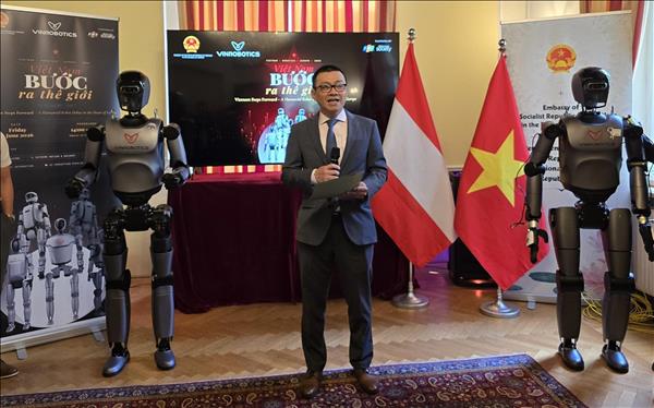 在奥地利越南机器人技术日活动：科技外交的新亮点