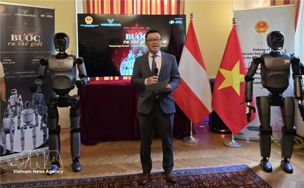 在奥地利越南机器人技术日活动：科技外交的新亮点