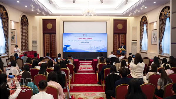 Estudiantes vietnamitas en Pekín aspiran a contribuir a la amistad Vietnam - China