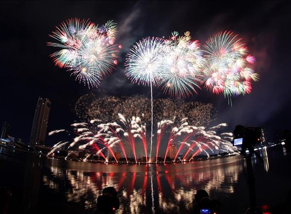 ダナン国際花火フェスティバル、フランスとベトナムが夜空を彩る