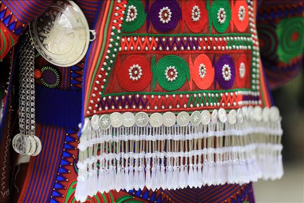 Trang phục của người Hà Nhì ở Sì Lở Lầu