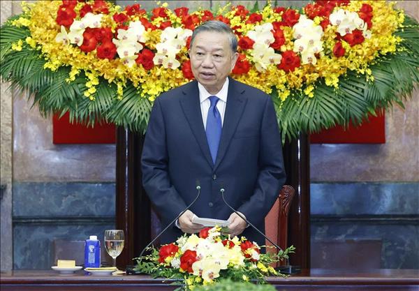 ASEANs priority is to maintain peaceful, stable environment for development: Top Vietnamese leader