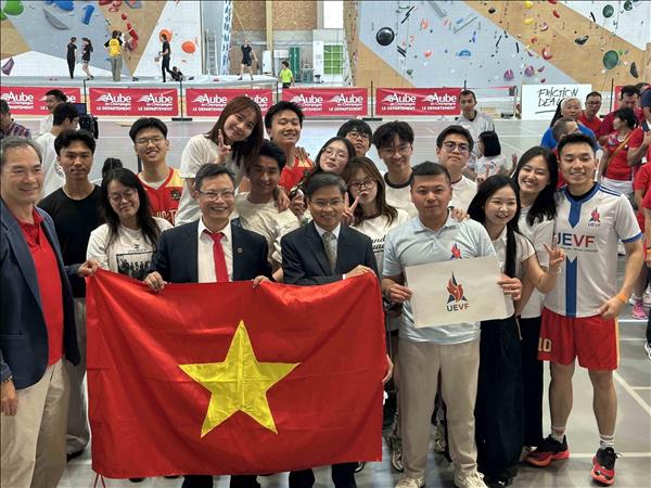 Journée du sport et de la culture pour la cohésion de la communauté vietnamienne en France