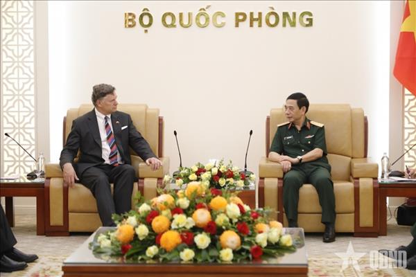 ຫວຽດ​ນາມ ຍາມໃດ​ກໍ​ຖື ອາ​ເມ​ລິ​ກາ ແມ່ນ​ໜຶ່ງ​ໃນ​ບັນ​ດາ​ຄູ່​ຮ່ວມ​ມື​ສຳ​ຄັນ