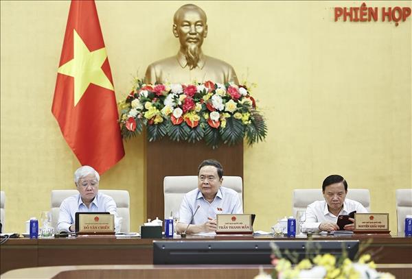 Phiên họp thứ 3 Ủy ban Thường vụ Quốc hội: Không để công tác dân nguyện đi sau những bức xúc của người dân