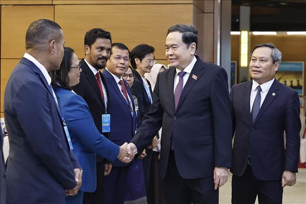 ASEAN cities urged to lead innovation and digital transformation efforts
