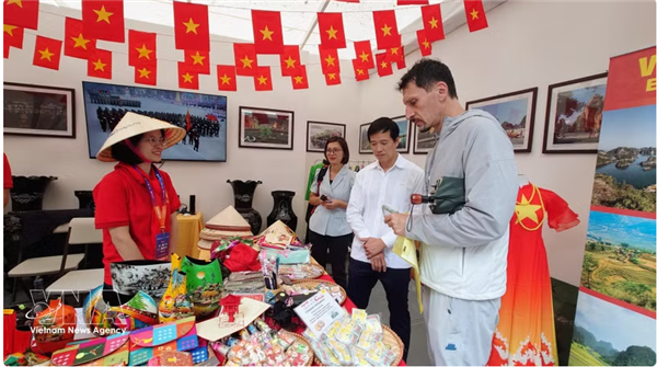 Coupe du monde 2026 : le Vietnam laisse son empreinte au grand rendez-vous culturel international