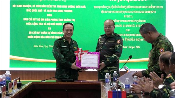 Phối hợp quản lý, bảo vệ biên giới Việt Nam-Lào