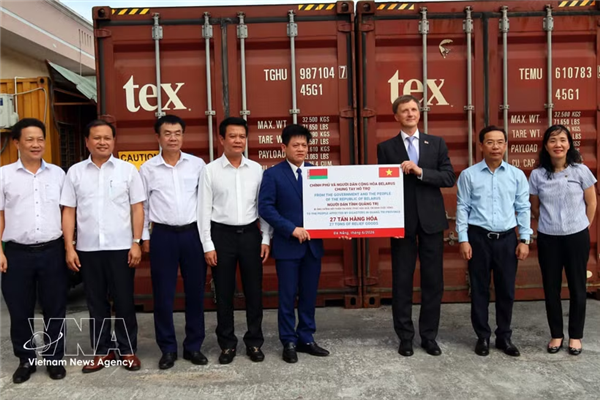 Belarús envía ayuda humanitaria a damnificados por desastres naturales en Quang Tri
