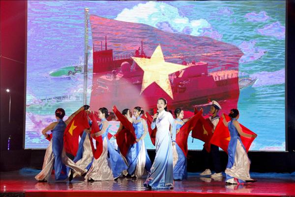 Dạ hội điện ảnh Lâm Đồng - Hành trình biển, hoa và đại ngàn