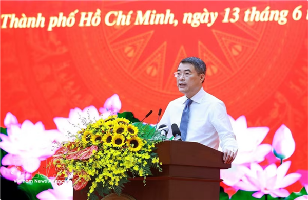 黎明兴总理：竞赛必须成为实现两位数增长目标的行动动力