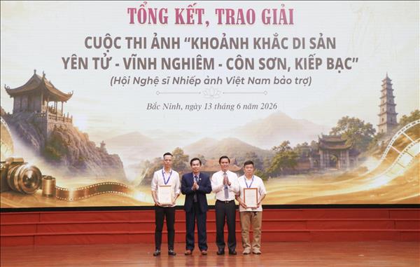 Trao giải Cuộc thi ảnh Khoảnh khắc di sản Yên Tử - Vĩnh Nghiêm - Côn Sơn, Kiếp Bạc