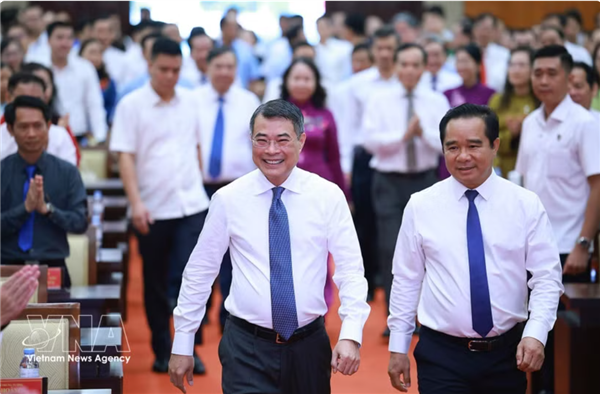 Le Premier ministre appelle Ho Chi Minh-Ville à renforcer son rôle de locomotive économique