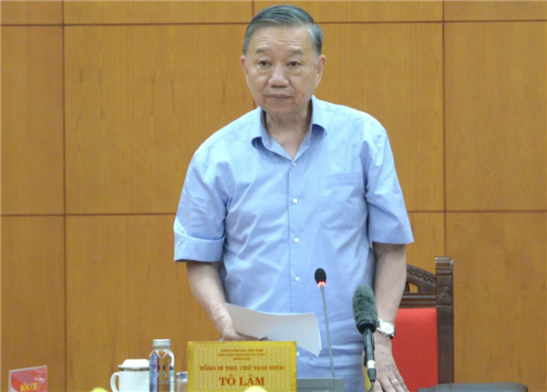 ວຽກ​ງານ​ແນວ​ຄິດ​ຂອງ​ພັກ: ຖື​ມະ​ນຸດ​ເປັນ​ໃຈ​ກາງ, ພະ​ລັກ​ງານ​ແມ່ນຫຼັກ​ແຫຼ່ງ, ປະ​ຊາ​ຊົນ​ແມ່ນ​ໄມ້​ວັດ​ແທກ