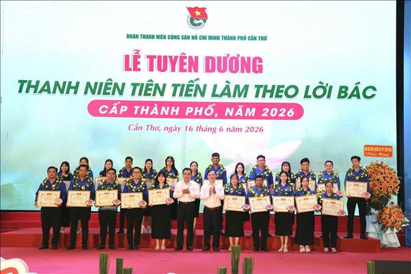 Thanh niên nêu ý kiến về phát triển nguồn nhân lực trẻ chất lượng cao