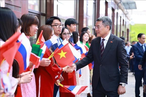 Prime Minister arrives in Kazan to attend ASEAN–Russia Commemorative Summit