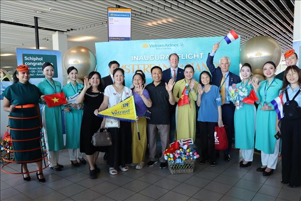 Đường bay thẳng Hà Nội - Amsterdam: Vietnam Airlines hiện thực hóa mục tiêu vươn tầm tại châu Âu