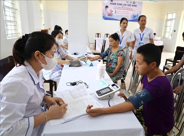 Chăm sóc sức khỏe toàn diện từ cơ sở để giảm tải cho tuyến trên 