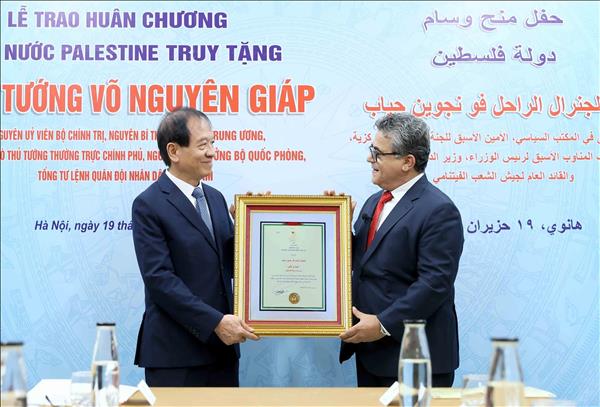 Lễ trao Huân chương của Nhà nước Palestine truy tặng Đại tướng Võ Nguyên Giáp
