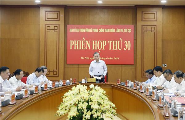 Top leader orders drastic action against serious, complex corruption cases