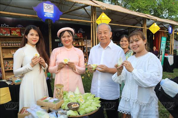 Đặc sắc Ngày hội Sen Huế 2026