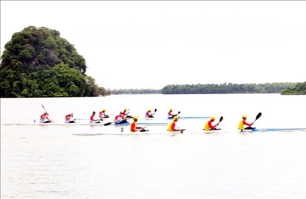 Hơn 300 vận động viên tham dự Giải Đua thuyền Canoeing vô địch các đội mạnh quốc gia năm 2026