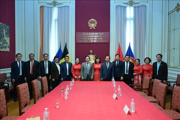 Tăng cường cơ hội đầu tư mới giữa các địa phương Việt Nam và Bỉ