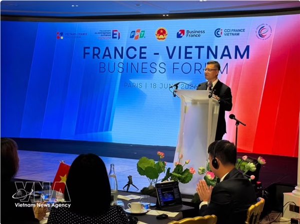 IA : FPT renforce la coopération technologique franco-vietnamienne
