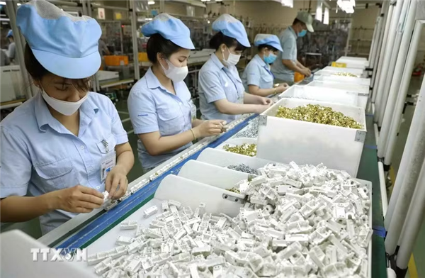Vietnam y Singapur profundizan su integración en las cadenas de suministro industrial, tecnológica y energética