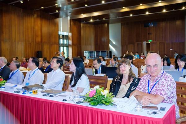Vai trò của miền Trung trong quá trình kiến tạo Việt Nam toàn cầu