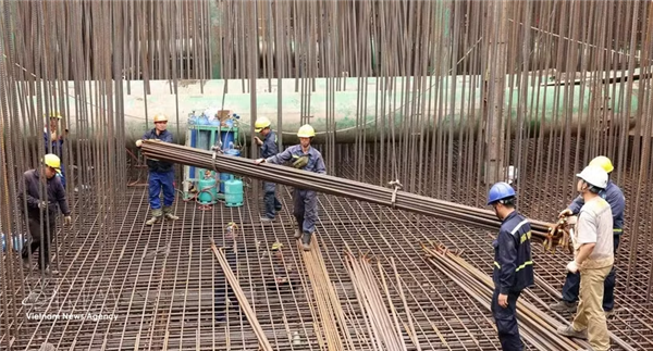 Avanzan obras de puentes estratégicos en Hanoi para completamiento antes de cumbre de APEC 2027